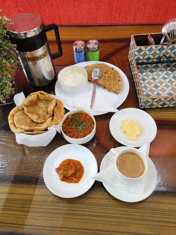 Hotel Ambe Inn By Ambience Delhi Igi Airport New Delhi Luaran gambar